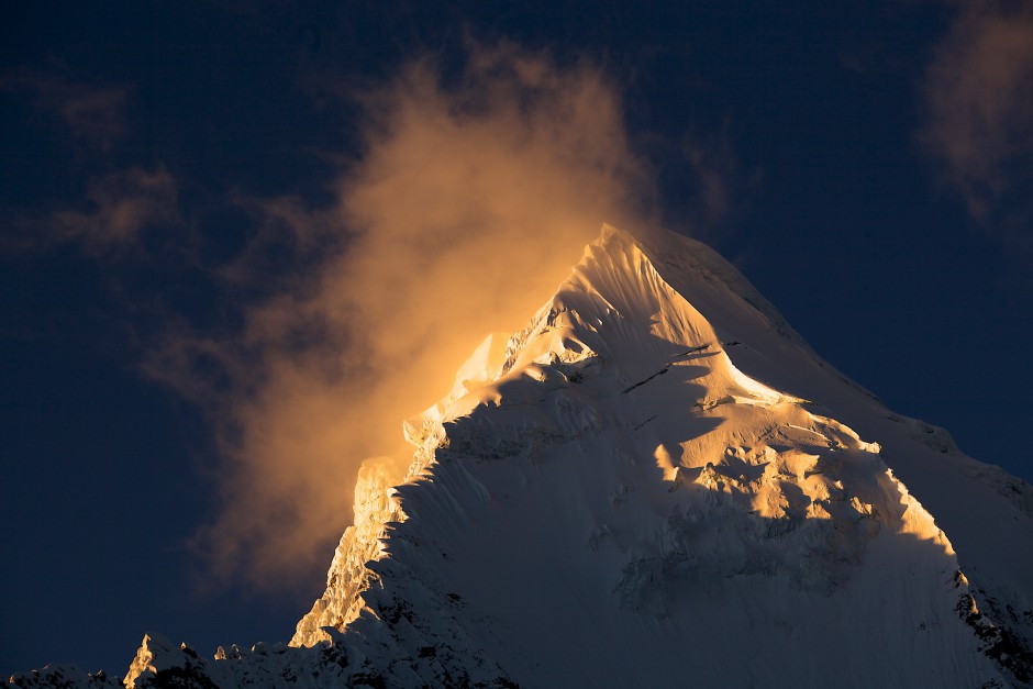 Artesonjaju, 6025 m, Südwestgrat