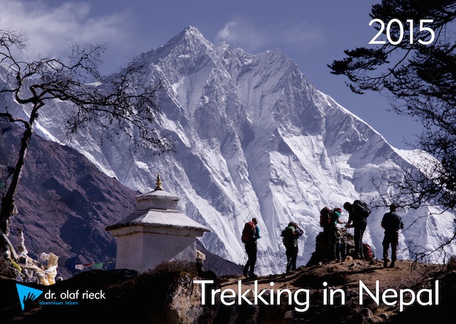 Der Wand der Wände ziert das Titelblatt des neuen Kalenders. Der Tag, an welchem wir auf unserem Khumbu-Trek diesen Ausblick haben, bleibt für viele meiner Gäste in besonderer Erinnerung.